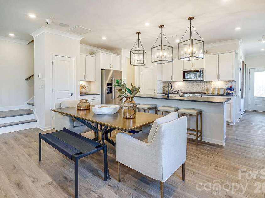 2007 Bayou Trace Drive, Charlotte, NC 28262.  MLS# CAR4382736, YatesRealty ID 22420. 