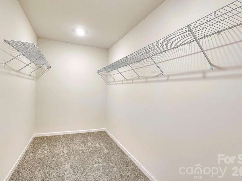 2007 Bayou Trace Drive, Charlotte, NC 28262.  MLS# CAR4382736, YatesRealty ID 22420. 