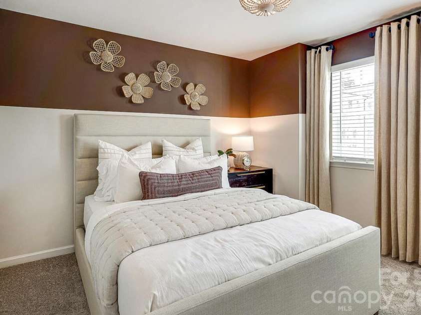 2007 Bayou Trace Drive, Charlotte, NC 28262.  MLS# CAR4382736, YatesRealty ID 22420. 
