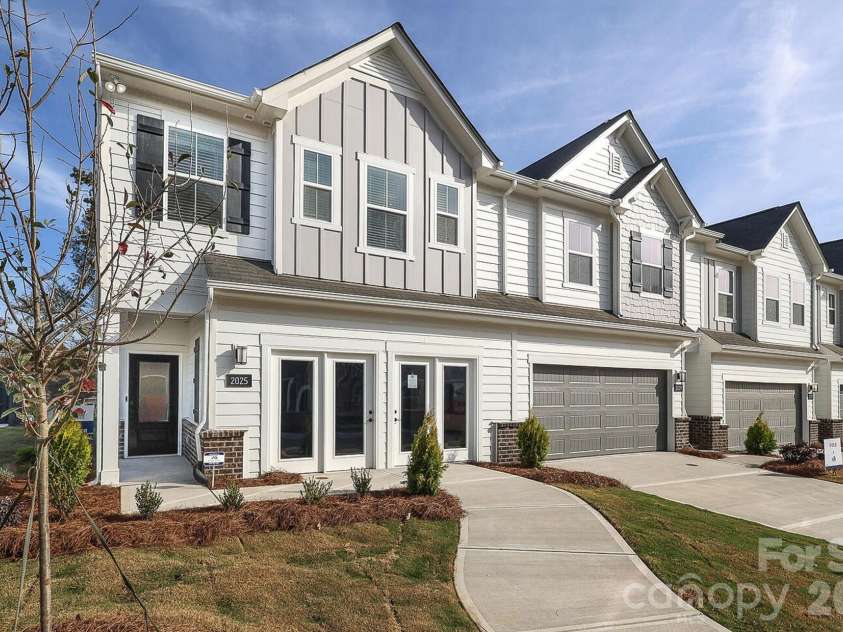 2007 Bayou Trace Drive, Charlotte, NC 28262.  MLS# CAR4382736, YatesRealty ID 22420. COOPER MODEL