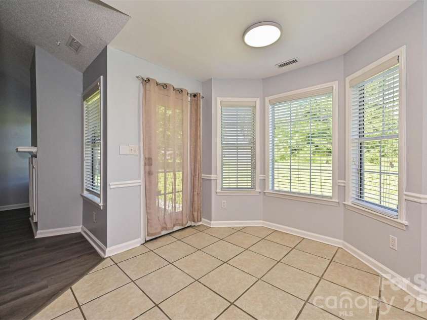 4922 Alexis Drive, Indian Trail, NC 28079.  MLS# CAR4382552, YatesRealty ID 22421. Dining Area