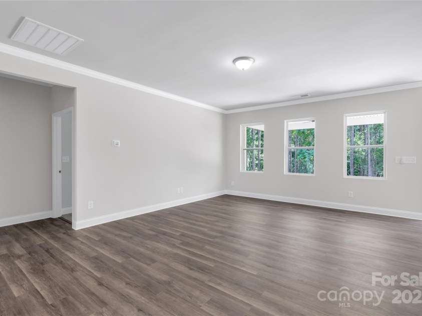 5208 Admirals Landing, Lancaster, SC 29720.  MLS# CAR4272133, YatesRealty ID 22421. 