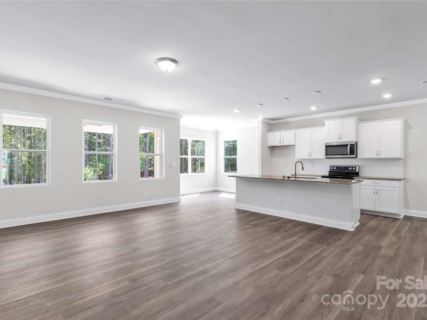 5208 Admirals Landing, Lancaster, SC 29720.  MLS# CAR4272133, YatesRealty ID 22421. 