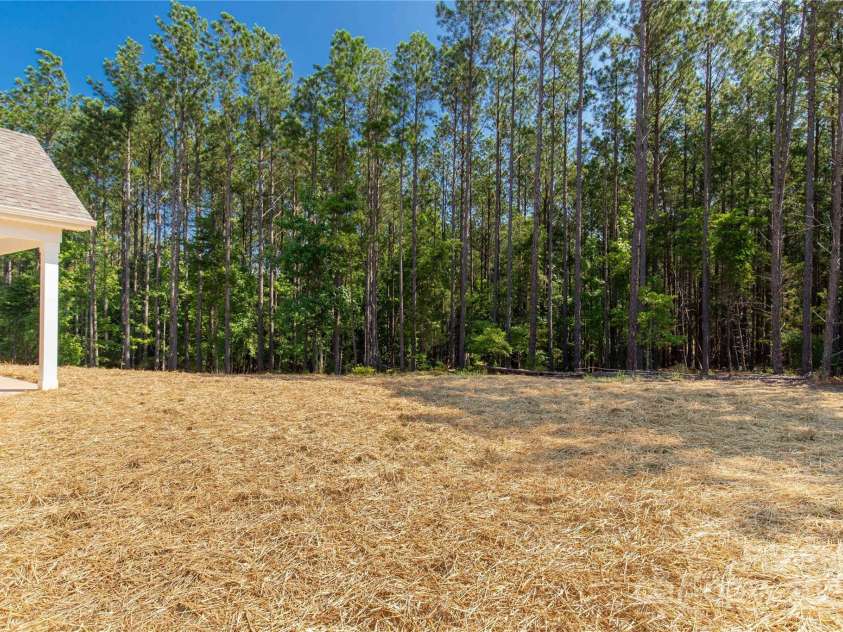 5208 Admirals Landing, Lancaster, SC 29720.  MLS# CAR4272133, YatesRealty ID 22421. 