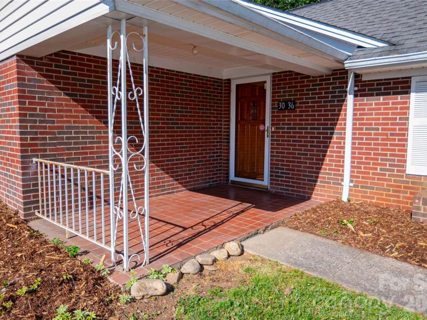 3036 Flat Gap Road, Valdese, NC 28690.  MLS# CAR4382777, YatesRealty ID 22424. 