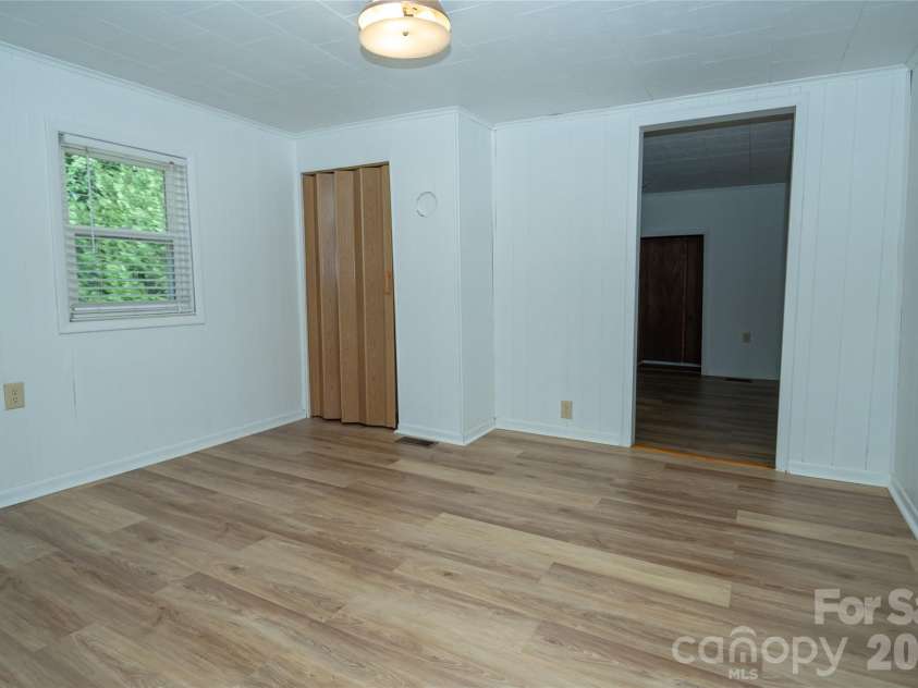 3036 Flat Gap Road, Valdese, NC 28690.  MLS# CAR4382777, YatesRealty ID 22424. 