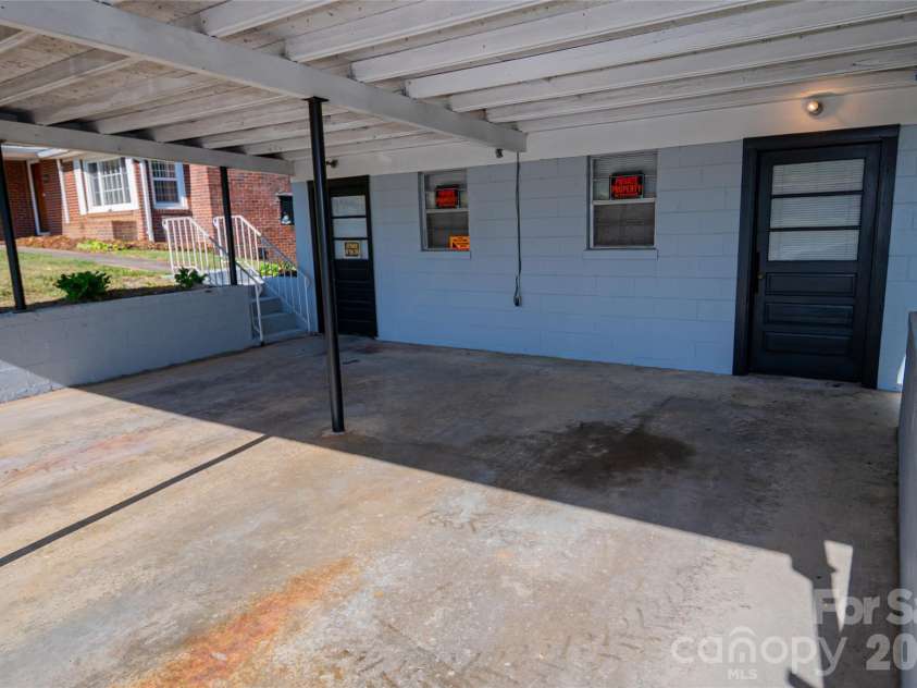 3036 Flat Gap Road, Valdese, NC 28690.  MLS# CAR4382777, YatesRealty ID 22424. 