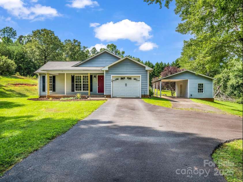 175 Sundance Drive, Rutherfordton, NC 28139.  MLS# CAR4274340, YatesRealty ID 22427. 