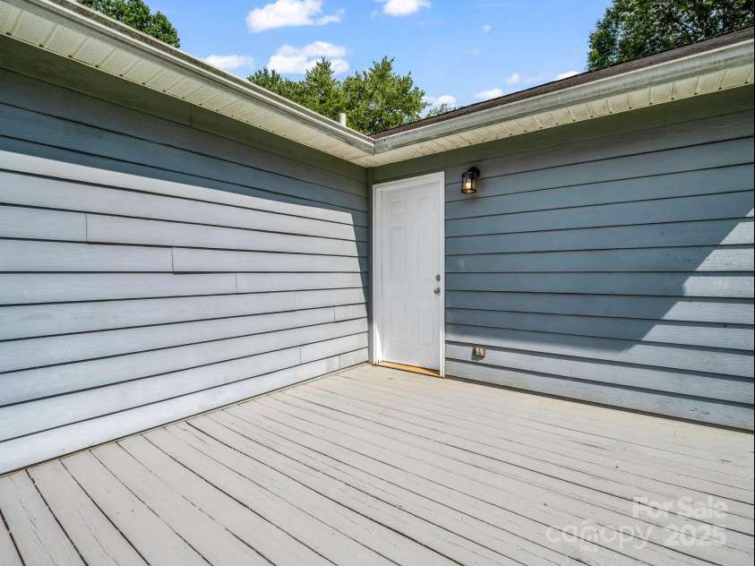 175 Sundance Drive, Rutherfordton, NC 28139.  MLS# CAR4274340, YatesRealty ID 22427. 