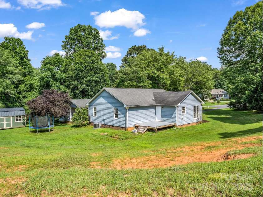 175 Sundance Drive, Rutherfordton, NC 28139.  MLS# CAR4274340, YatesRealty ID 22427. 