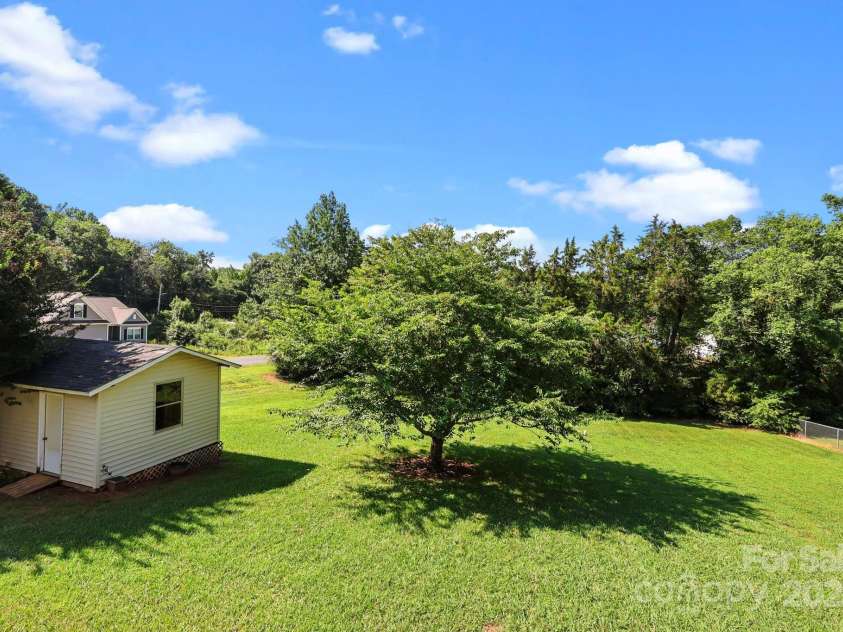 2906 Plantation Way, Albemarle, NC 28001.  MLS# CAR4275530, YatesRealty ID 22429. 