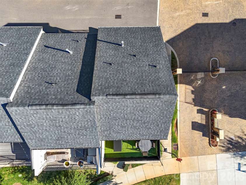 2856 Grand Union Way, Charlotte, NC 28209.  MLS# CAR4309756, YatesRealty ID 2243. 