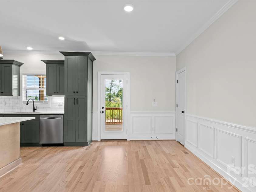 273 Stonybrook Drive, Lexington, NC 27295.  MLS# CAR4377314, YatesRealty ID 22431. 
