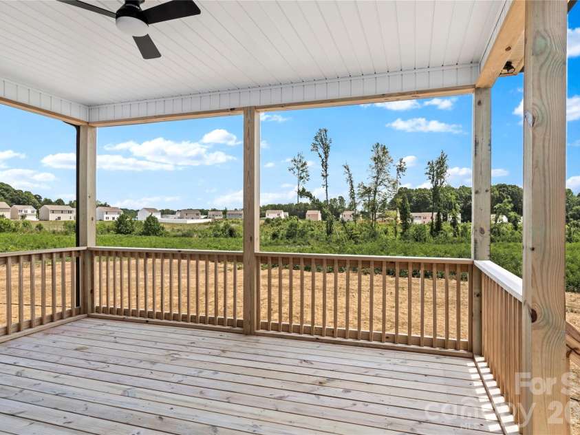 273 Stonybrook Drive, Lexington, NC 27295.  MLS# CAR4377314, YatesRealty ID 22431. 