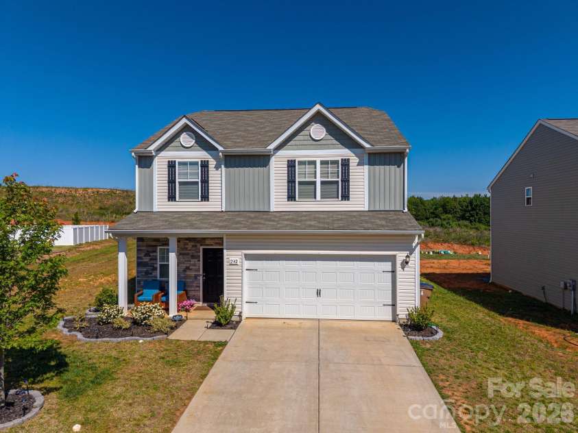 242 Lake George Drive, Shelby, NC 28152.  MLS# CAR4381772, YatesRealty ID 22432. 