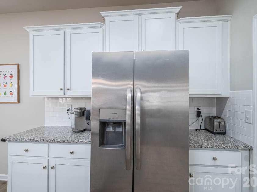 242 Lake George Drive, Shelby, NC 28152.  MLS# CAR4381772, YatesRealty ID 22432. 
