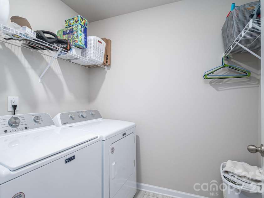242 Lake George Drive, Shelby, NC 28152.  MLS# CAR4381772, YatesRealty ID 22432. Laundry room