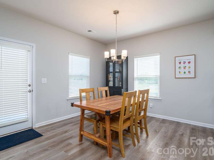 242 Lake George Drive, Shelby, NC 28152.  MLS# CAR4381772, YatesRealty ID 22432. Open concept kitchen/dining/living