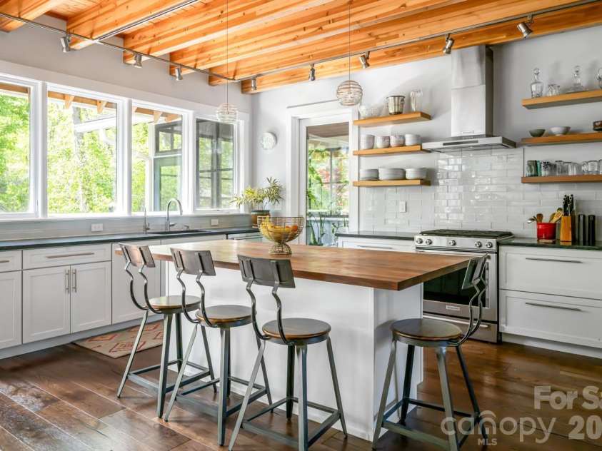 96 Gibson Road, Asheville, NC 28804.  MLS# CAR4346297, YatesRealty ID 22433. Open Kitchen with Island