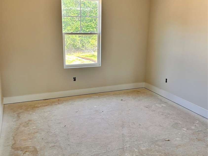 3500 14th Avenue, Hickory, NC 28602.  MLS# CAR4275829, YatesRealty ID 22434. 