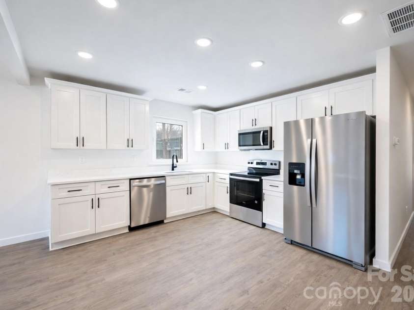 2331 Merts Way, Hudson, NC 28638.  MLS# CAR4340244, YatesRealty ID 22435. 