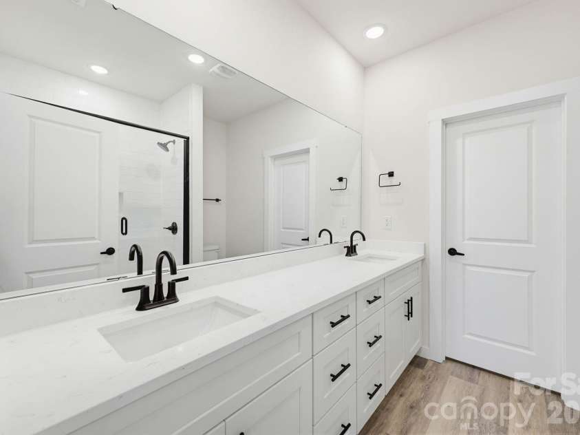 2331 Merts Way, Hudson, NC 28638.  MLS# CAR4340244, YatesRealty ID 22435. 