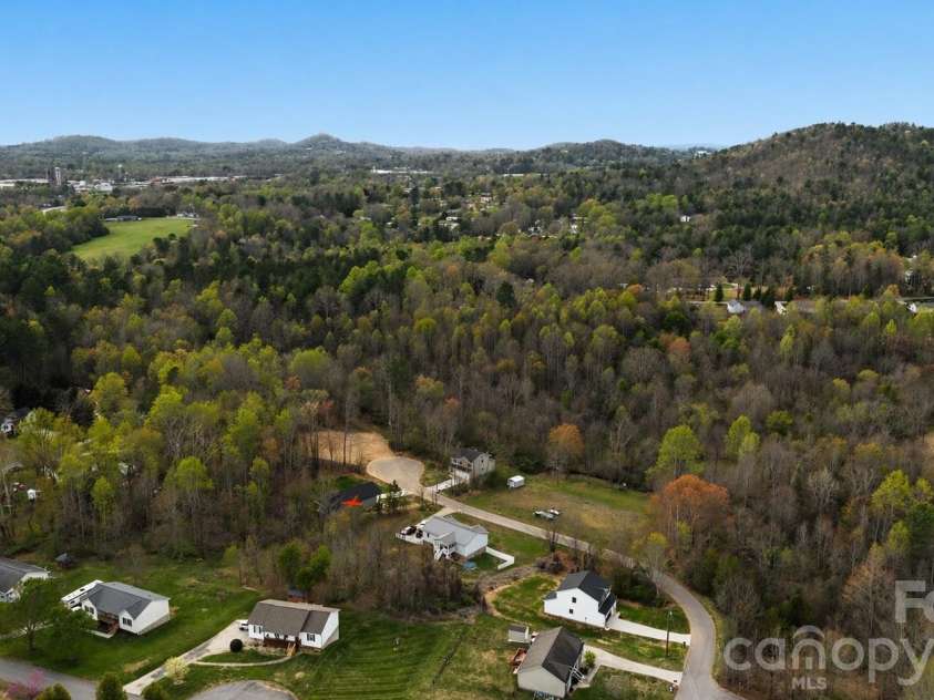 2331 Merts Way, Hudson, NC 28638.  MLS# CAR4340244, YatesRealty ID 22435. 