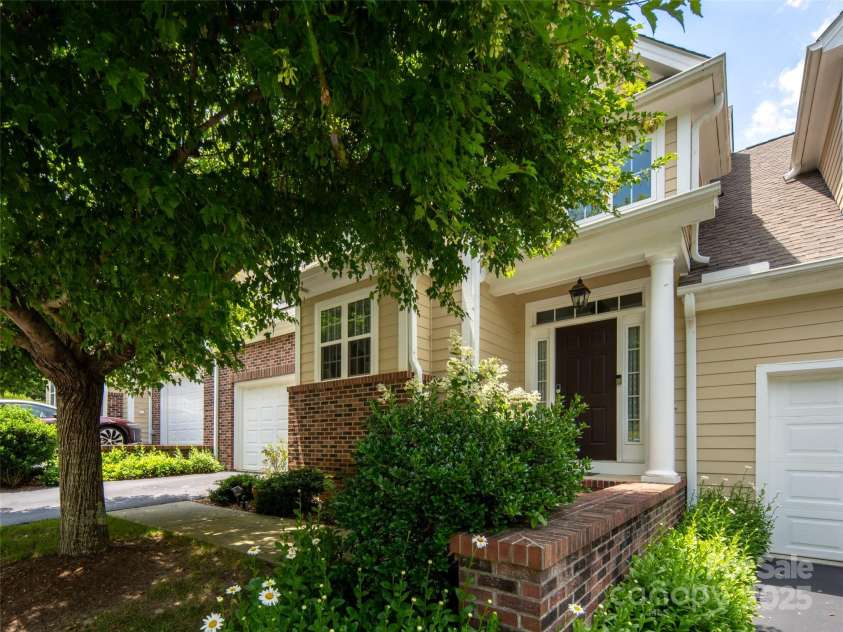 48 Black Horse Run, Biltmore Lake, NC 28715.  MLS# CAR4275792, YatesRealty ID 22435. 