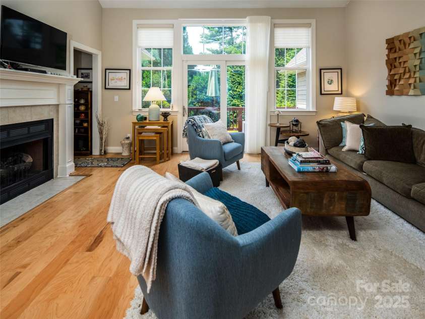 48 Black Horse Run, Biltmore Lake, NC 28715.  MLS# CAR4275792, YatesRealty ID 22435. 