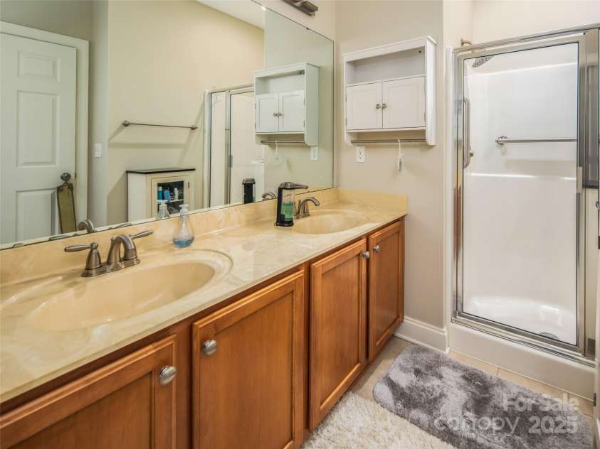 48 Black Horse Run, Biltmore Lake, NC 28715.  MLS# CAR4275792, YatesRealty ID 22435. 