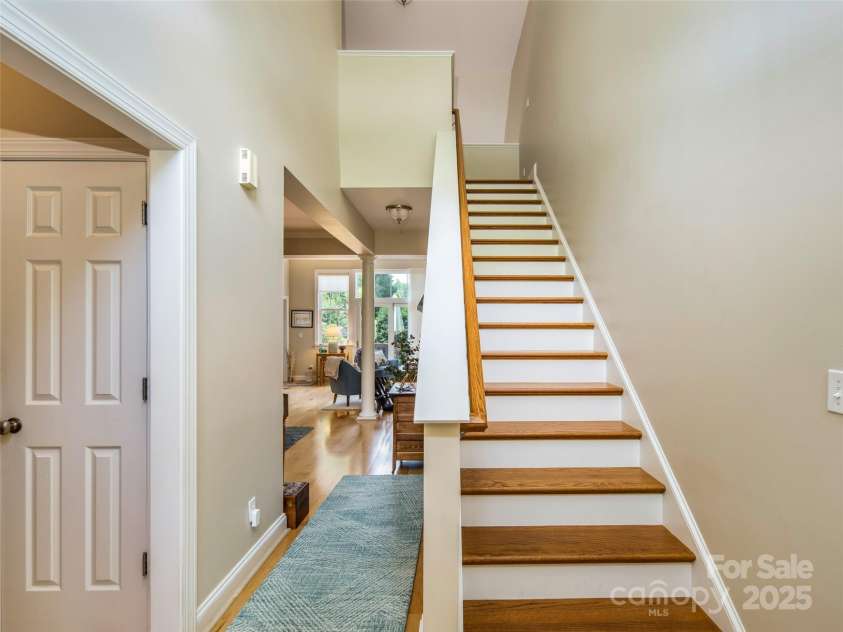 48 Black Horse Run, Biltmore Lake, NC 28715.  MLS# CAR4275792, YatesRealty ID 22435. 