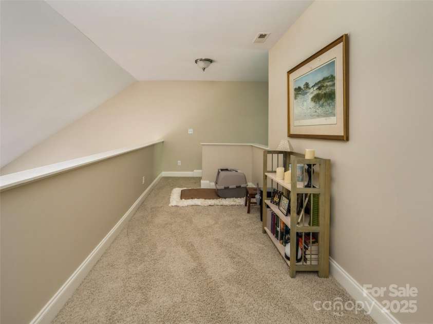 48 Black Horse Run, Biltmore Lake, NC 28715.  MLS# CAR4275792, YatesRealty ID 22435. 