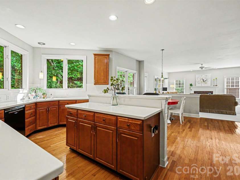 2334 Keara Way, Charlotte, NC 28270.  MLS# CAR4378341, YatesRealty ID 22436. 