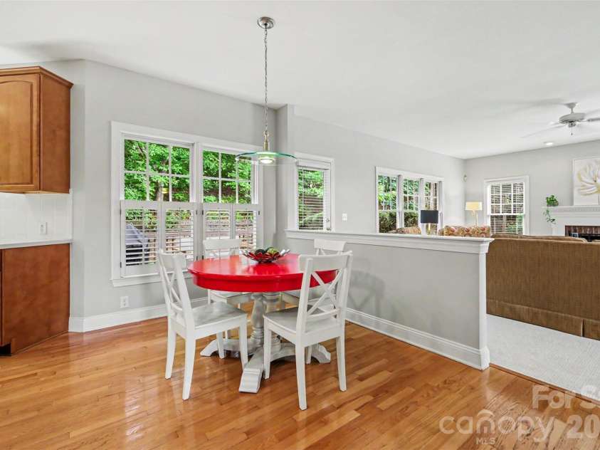 2334 Keara Way, Charlotte, NC 28270.  MLS# CAR4378341, YatesRealty ID 22436. 