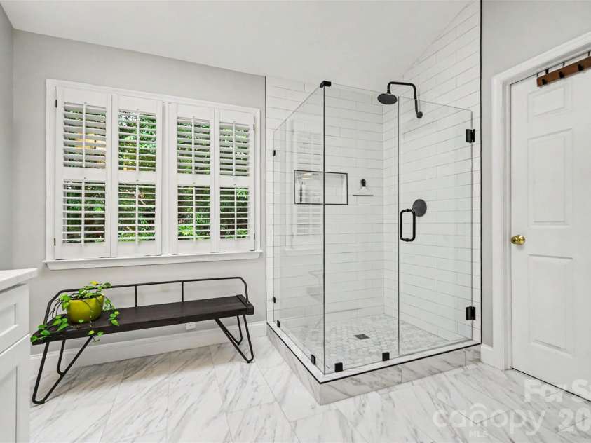2334 Keara Way, Charlotte, NC 28270.  MLS# CAR4378341, YatesRealty ID 22436. 