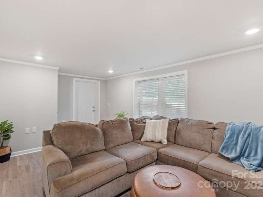 4410 Burgin Street, Kannapolis, NC 28081.  MLS# CAR4327552, YatesRealty ID 22439. 