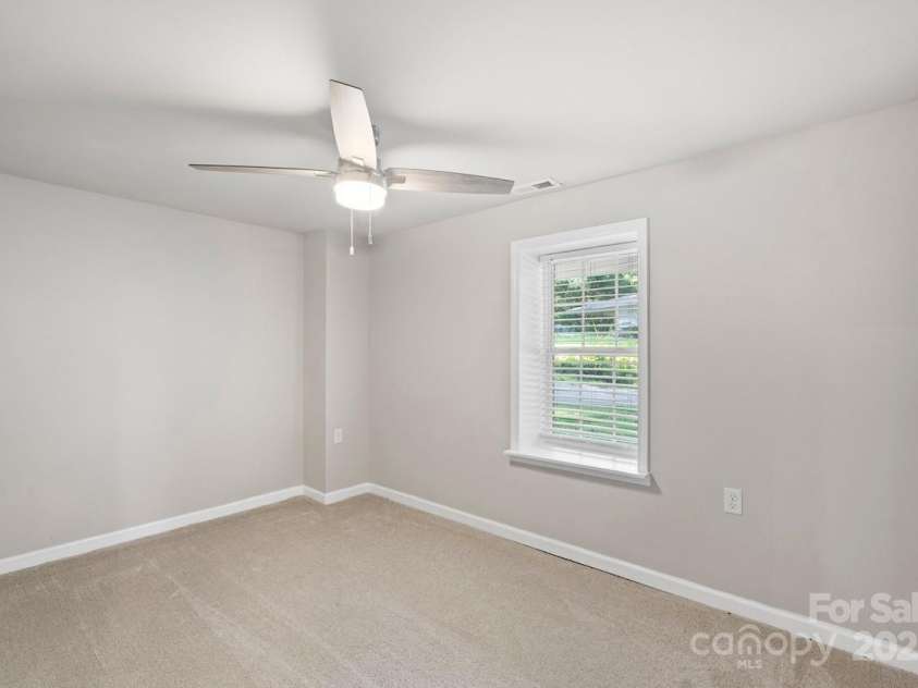 4410 Burgin Street, Kannapolis, NC 28081.  MLS# CAR4327552, YatesRealty ID 22439. 