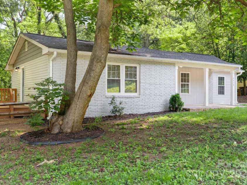 4410 Burgin Street, Kannapolis, NC 28081.  MLS# CAR4327552, YatesRealty ID 22439. 