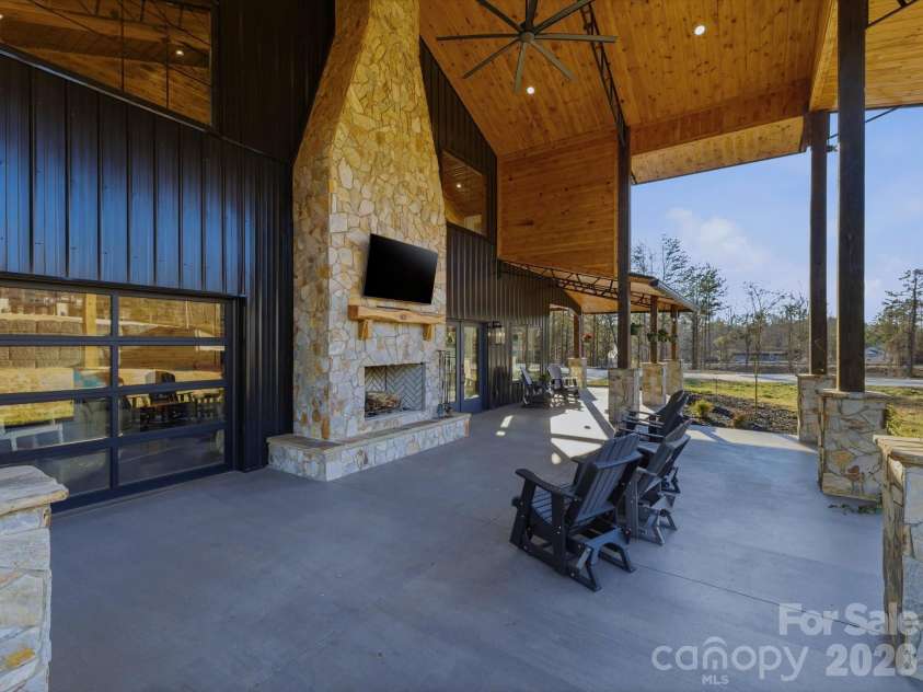 4407 Georgia Pines Road, Morganton, NC 28655.  MLS# CAR4335144, YatesRealty ID 2244. 