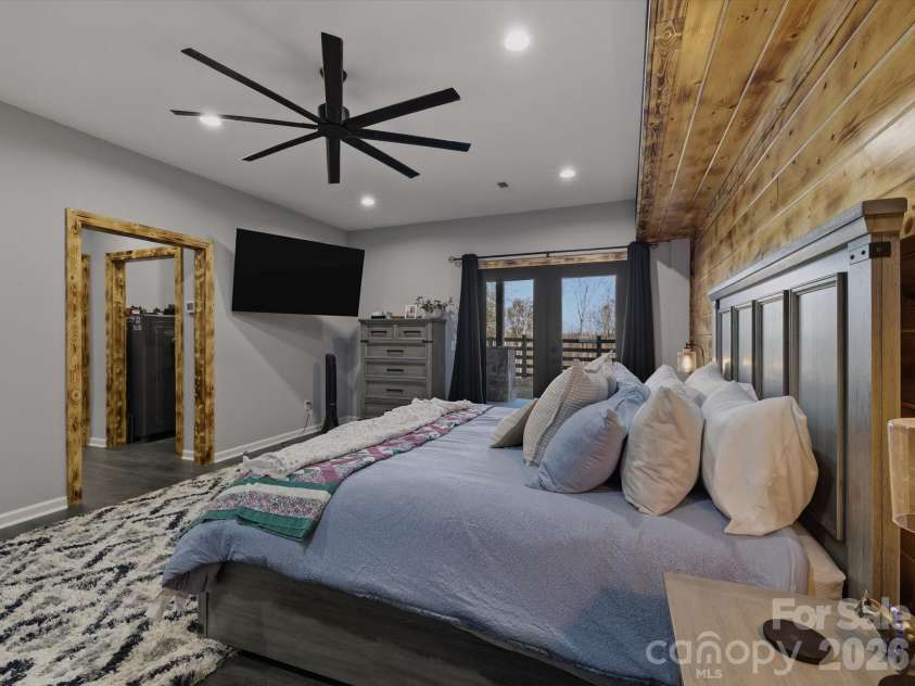 4407 Georgia Pines Road, Morganton, NC 28655.  MLS# CAR4335144, YatesRealty ID 2244. 