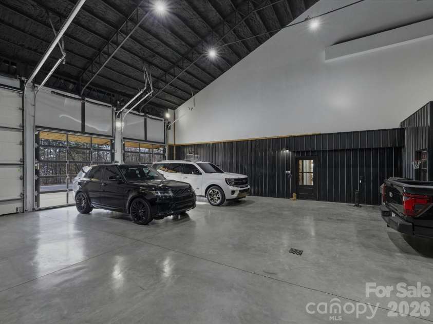 4407 Georgia Pines Road, Morganton, NC 28655.  MLS# CAR4335144, YatesRealty ID 2244. 