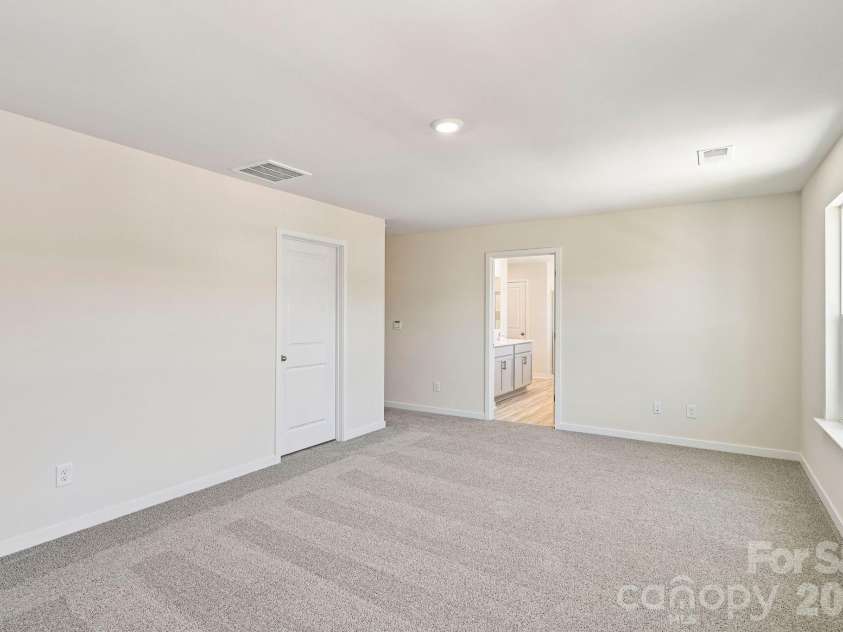 4559 Harris Elliot Road, Lincolnton, NC 28092.  MLS# CAR4402396, YatesRealty ID 2244. 