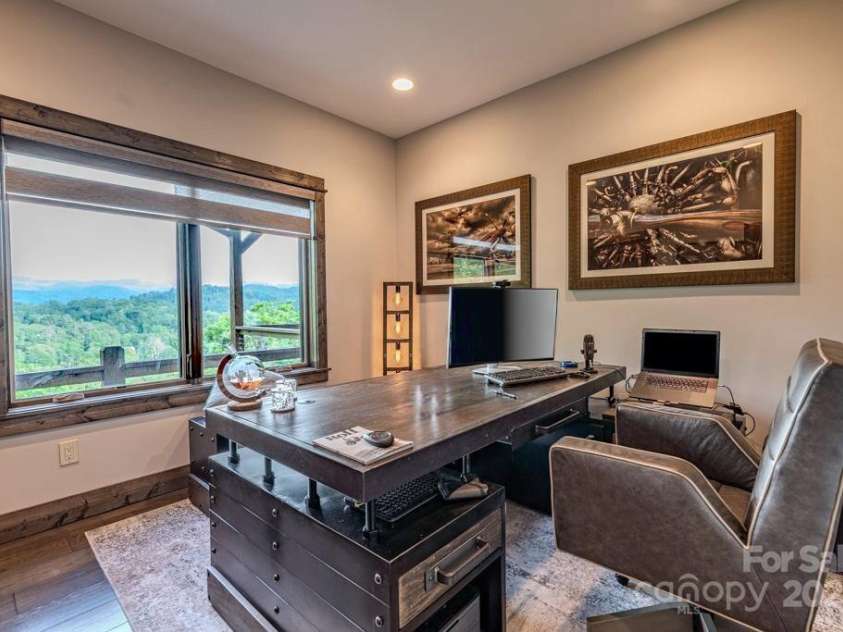 706 Silver Springs Drive, Banner Elk, NC 28604.  MLS# CAR4275009, YatesRealty ID 22440. Guest Bedroom/Office #2Guest Bedroom/Office #2