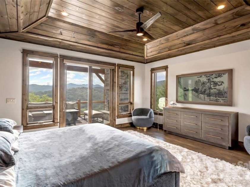 706 Silver Springs Drive, Banner Elk, NC 28604.  MLS# CAR4275009, YatesRealty ID 22440. Primary bedroom #1