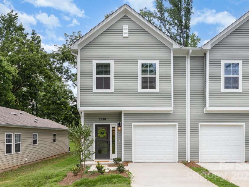 2818 Old Steele Creek Road, Charlotte, NC 28208.  MLS# CAR4273293, YatesRealty ID 22442. Representative photos