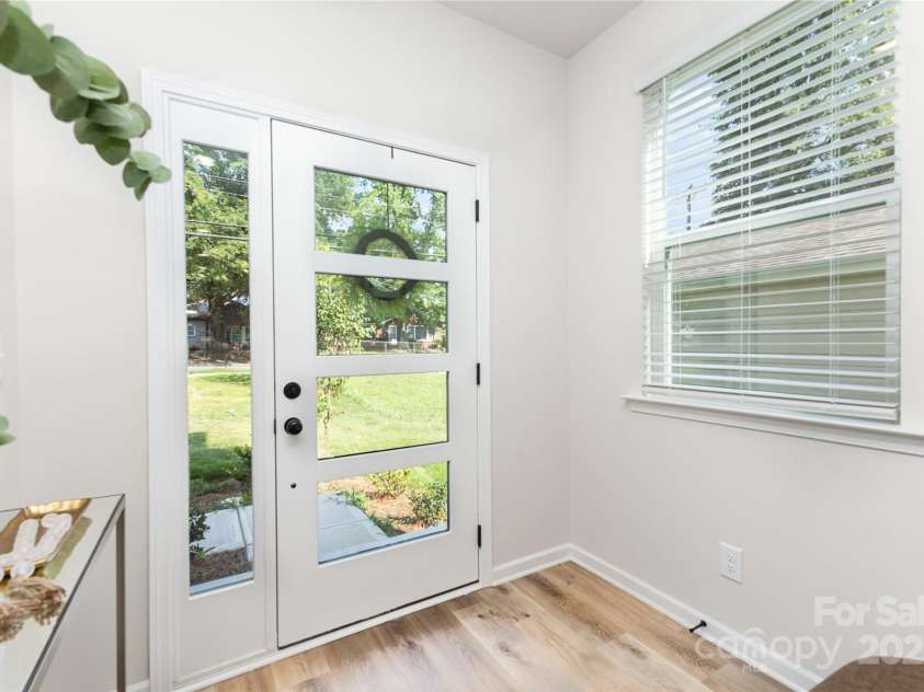 2818 Old Steele Creek Road, Charlotte, NC 28208.  MLS# CAR4273293, YatesRealty ID 22442. Representative photos