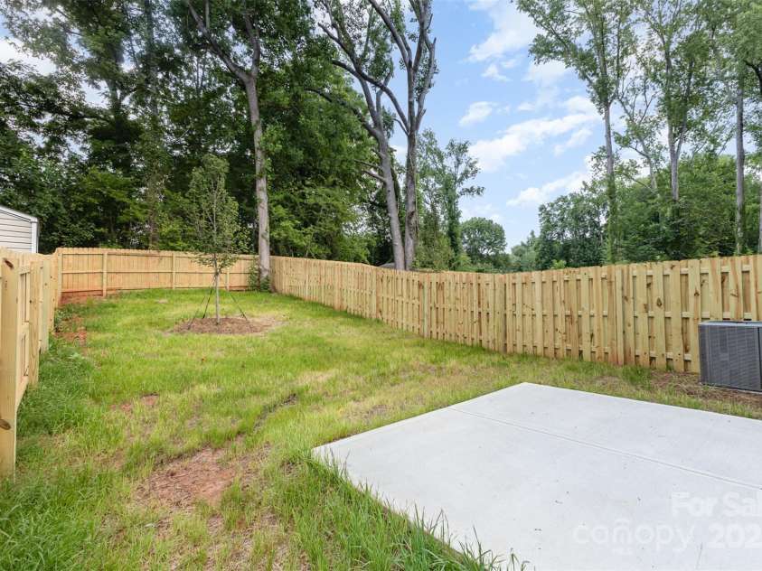 2818 Old Steele Creek Road, Charlotte, NC 28208.  MLS# CAR4273293, YatesRealty ID 22442. Representative photos