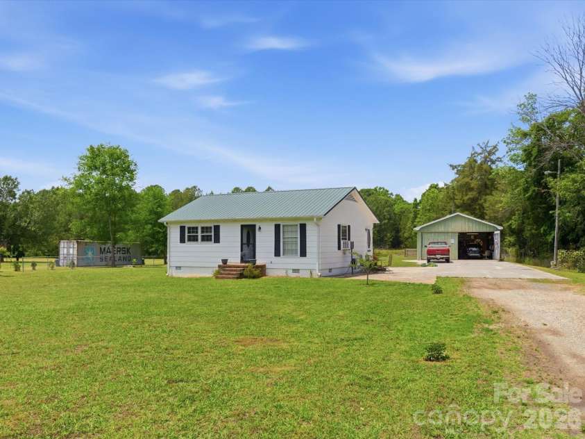 3044 Sims Road, Rock Hill, SC 29730.  MLS# CAR4381472, YatesRealty ID 22442. 