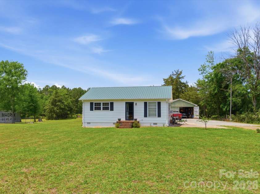 3044 Sims Road, Rock Hill, SC 29730.  MLS# CAR4381472, YatesRealty ID 22442. 