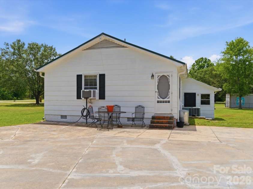 3044 Sims Road, Rock Hill, SC 29730.  MLS# CAR4381472, YatesRealty ID 22442. 